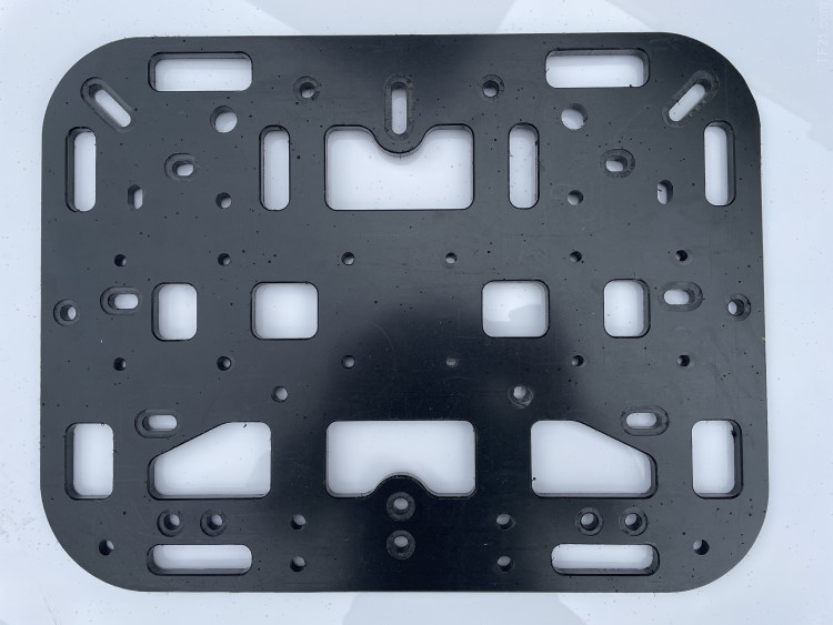 Площадки для боковых кофров мотоцикла (комплект).